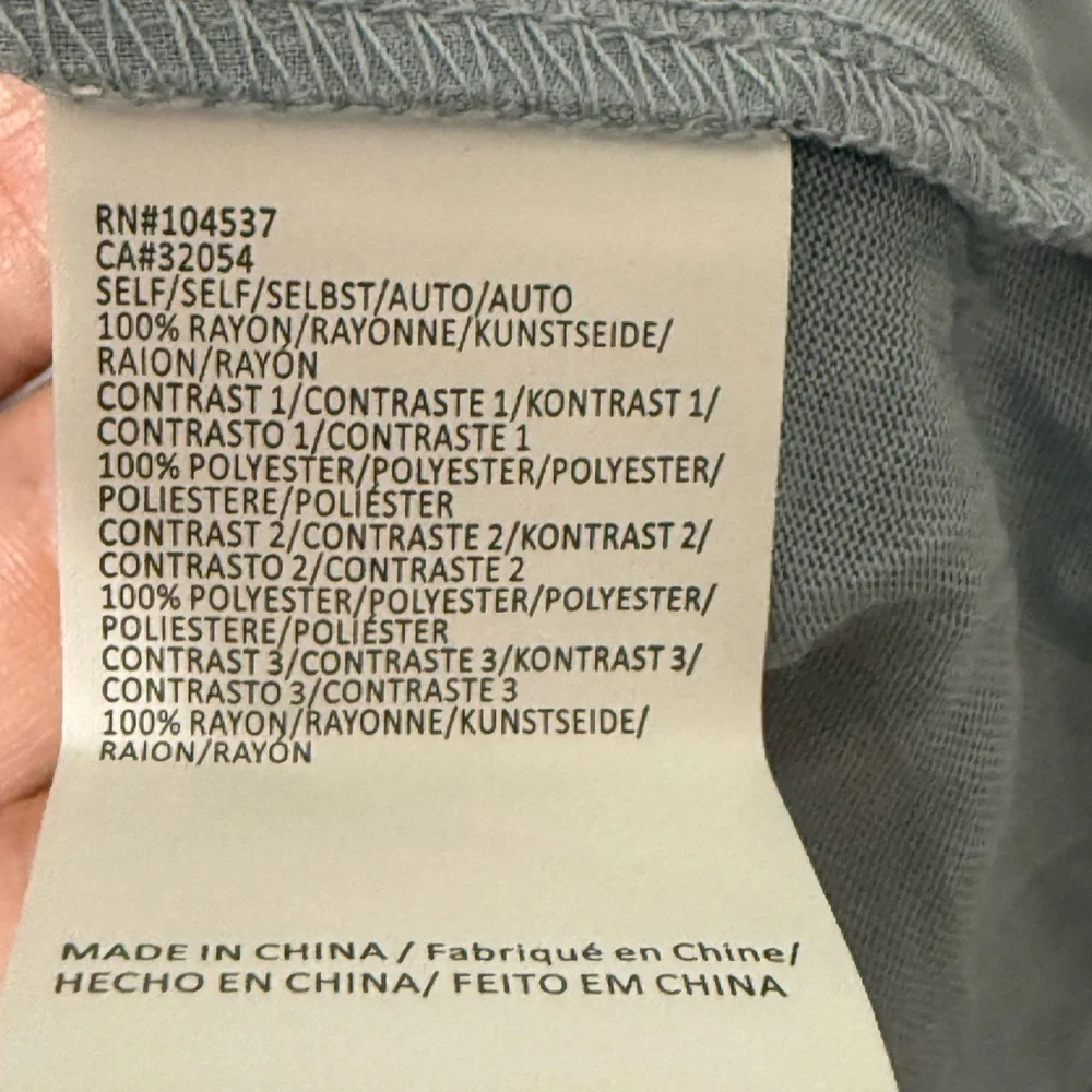 Tiny Brand Anthropologie Women’s Blue Motif Long-Sleeve Ruffled Top size varies - Picture 4 of 14